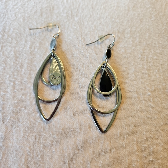 Lia Sophia earrings silver and black teardrop - Picture 2 of 2